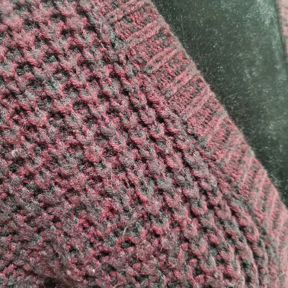 Ladies Forever 21 Small knit cardigan - Picture 4 of 7